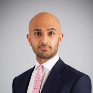 نوید حکیم مانی
